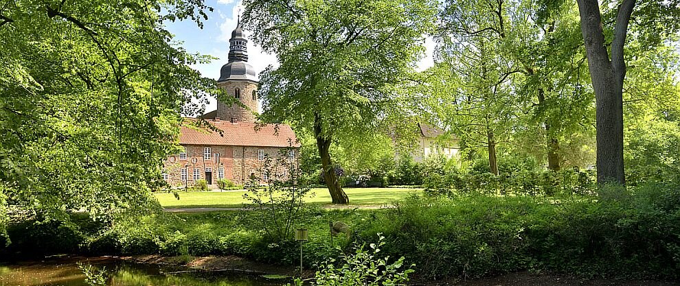D-Kloster im Sommer