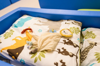 Bett aus dem Schlafraum der Krippe.